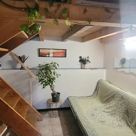 Location Saisonniere Agay Appartement *